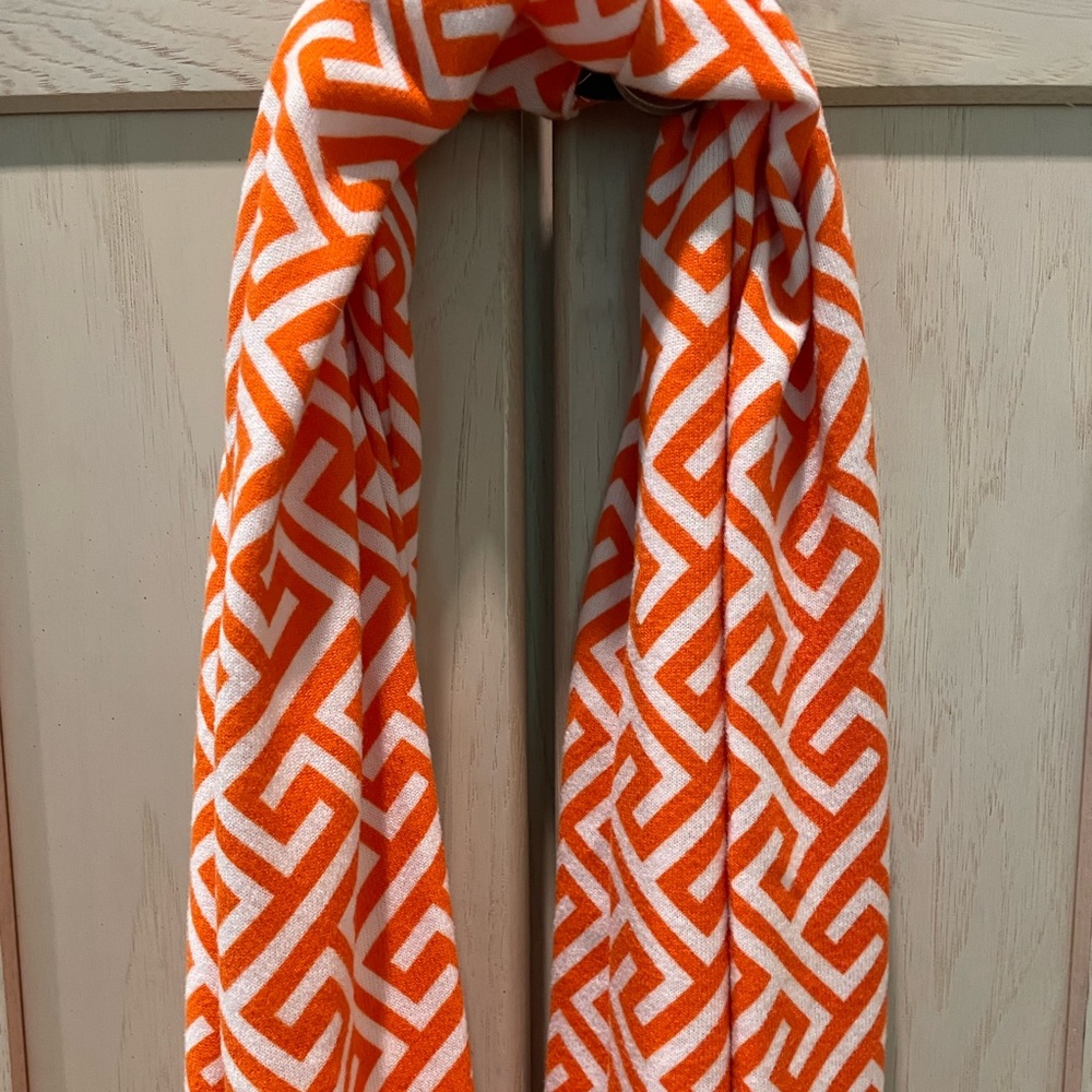 Infinity Scarf, orange and white, by Wb.